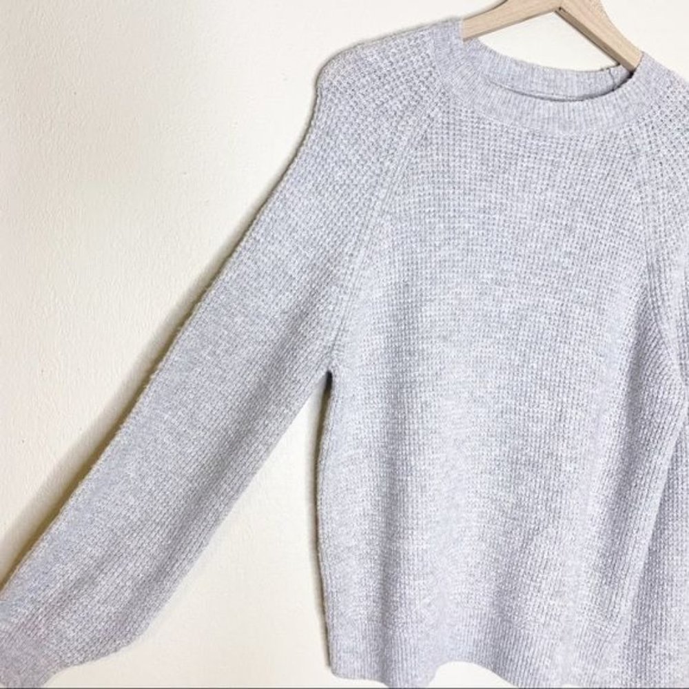 NWT BP. Heather Grey Long Blouson Sleeve Knit Crewneck Sweater Small - Picture 4 of 11